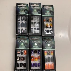 Impress Halloween nails
